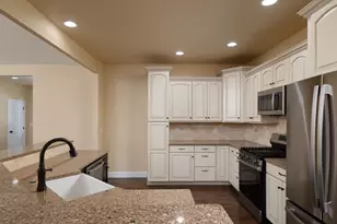 20246 Gaines Ct, Bend, OR 97702 - Photo 12