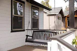 20246 Gaines Ct, Bend, OR 97702 - Photo 4