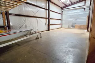 6651 Westside, Cave Junction, OR 97523 - Photo 36