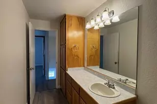 210 W Main St, Rogue River, OR 97537 - Photo 12