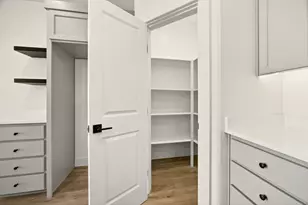 3723 Ford Dr, Medford, OR 97504 - Photo 30