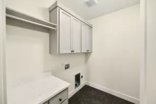 3723 Ford Dr, Medford, OR 97504 - Photo 34