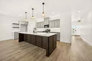 3723 Ford Dr, Medford, OR 97504 - Photo 22