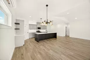 3723 Ford Dr, Medford, OR 97504 - Photo 26