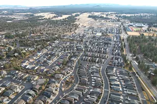 61100 SE Stari Most Loop, Bend, OR 97702 - Photo 38