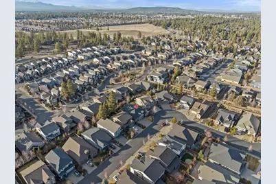 61100 SE Stari Most Loop, Bend, OR 97702 - Photo 36