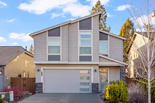 61108 SE Stari Most Loop, Bend, OR 97702 - Photo 2