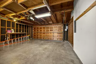 657 S Keene Way Dr, Medford, OR 97504 - Photo 32