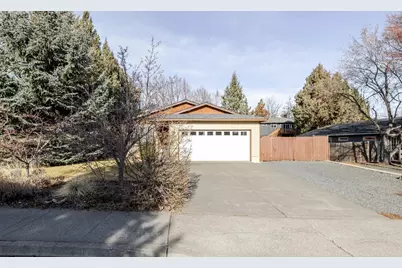 2142 NE Monterey Avenue, Bend, OR 97701 - Photo 30