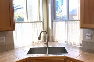 61725 SE Daly Estates Dr, Bend, OR 97702 - Photo 8