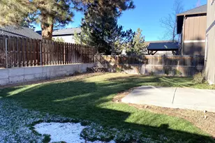 61725 SE Daly Estates Dr, Bend, OR 97702 - Photo 30