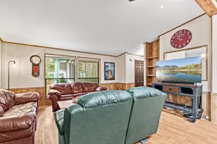 3610 Pleasant Creek Rd, Rogue River, OR 97537 - Photo 10