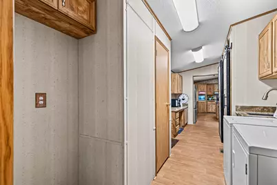 3610 Pleasant Creek Road, Rogue River, OR 97537 - Photo 18