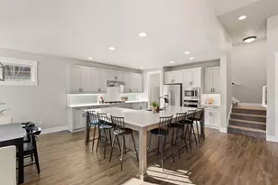 60836 SW Headwaters Loop, Bend, OR 97702 - Photo 14