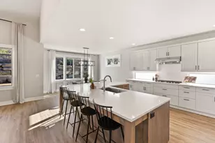 60836 SW Headwaters Loop, Bend, OR 97702 - Photo 20