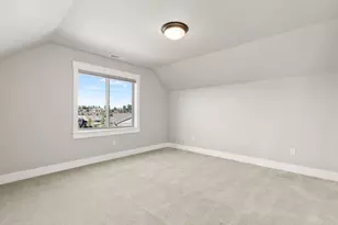 60836 SW Headwaters Loop, Bend, OR 97702 - Photo 46