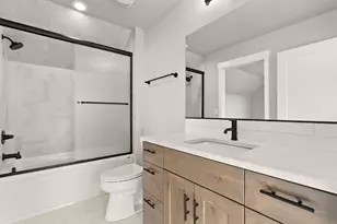 60836 SW Headwaters Loop, Bend, OR 97702 - Photo 48