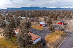 18025 2nd Ave, Bend, OR 97703 - Photo 1