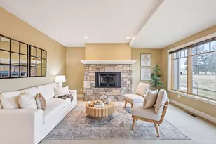 353 S Pine Meadow St, Sisters, OR 97759 - Photo 8