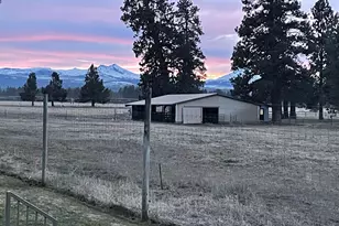 353 S Pine Meadow St, Sisters, OR 97759 - Photo 12