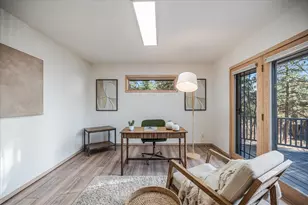 1295 NW City View Dr, Bend, OR 97703 - Photo 30