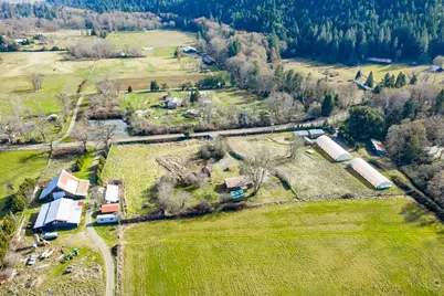 [Address not provided], Williams, OR 97544 - Photo 8