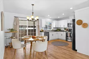 608 SE Liberty Dr, Grants Pass, OR 97527 - Photo 14