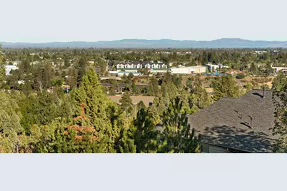 3385 NW Eighteenth Fairway Place, Bend, OR 97703 - Photo 14