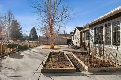2365 NE Lakeridge Drive, Bend, OR 97701 - Photo 26
