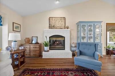 2365 NE Lakeridge Drive, Bend, OR 97701 - Photo 4