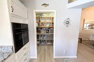 1188 NE 27th St, Bend, OR 97701 - Photo 8