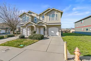 7833 Phaedra Ln, White City, OR 97503 - Photo 1