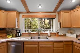 24850 West Side Rd, Klamath Falls, OR 97601 - Photo 20