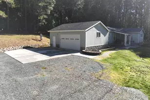 786 Placer Rd, Sunny Valley, OR 97497 - Photo 42