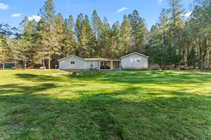 786 Placer Rd, Sunny Valley, OR 97497 - Photo 2