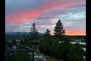 2735 NW Crossing Dr, Bend, OR 97703 - Photo 44