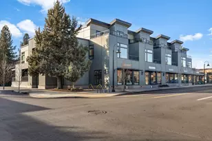 2735 NW Crossing Dr, Bend, OR 97703 - Photo 60