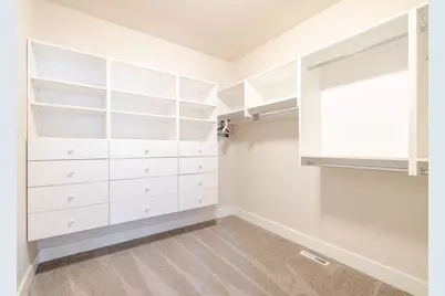 2752 NW Champion Circle, Bend, OR 97703 - Photo 32