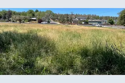 585 SW Fairgrounds Road, Madras, OR 97741 - Photo 8