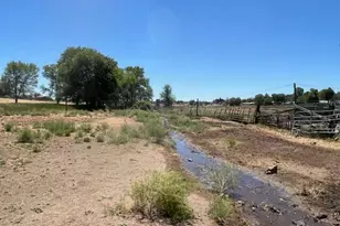 585 SW Fairgrounds Rd, Madras, OR 97741 - Photo 8