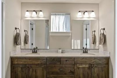 63149 NE Hadley Place, Bend, OR 97701 - Photo 30