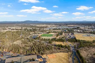 63149 NE Hadley Pl, Bend, OR 97701 - Photo 58