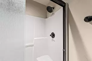 63149 NE Hadley Pl, Bend, OR 97701 - Photo 36