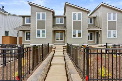 20893 SE Denver Drive, Bend, OR 97702 - Photo 2