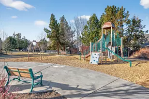 20972 NE High Desert Ln, Bend, OR 97701 - Photo 36