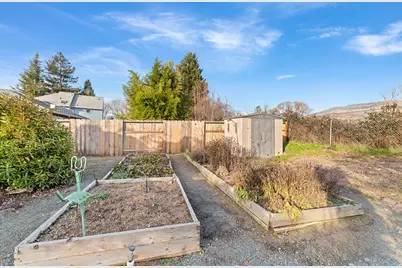 108 Meadow View Drive, Phoenix, OR 97535 - Photo 34