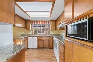 108 Meadow View Dr, Phoenix, OR 97535 - Photo 12