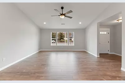 2963 Stonebrook Drive, Medford, OR 97504 - Photo 6