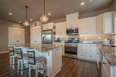 2008 Hondeleau Lane, Medford, OR 97504 - Photo 6