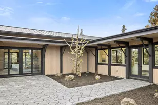 65675 Pronghorn Dr, Bend, OR 97701 - Photo 4